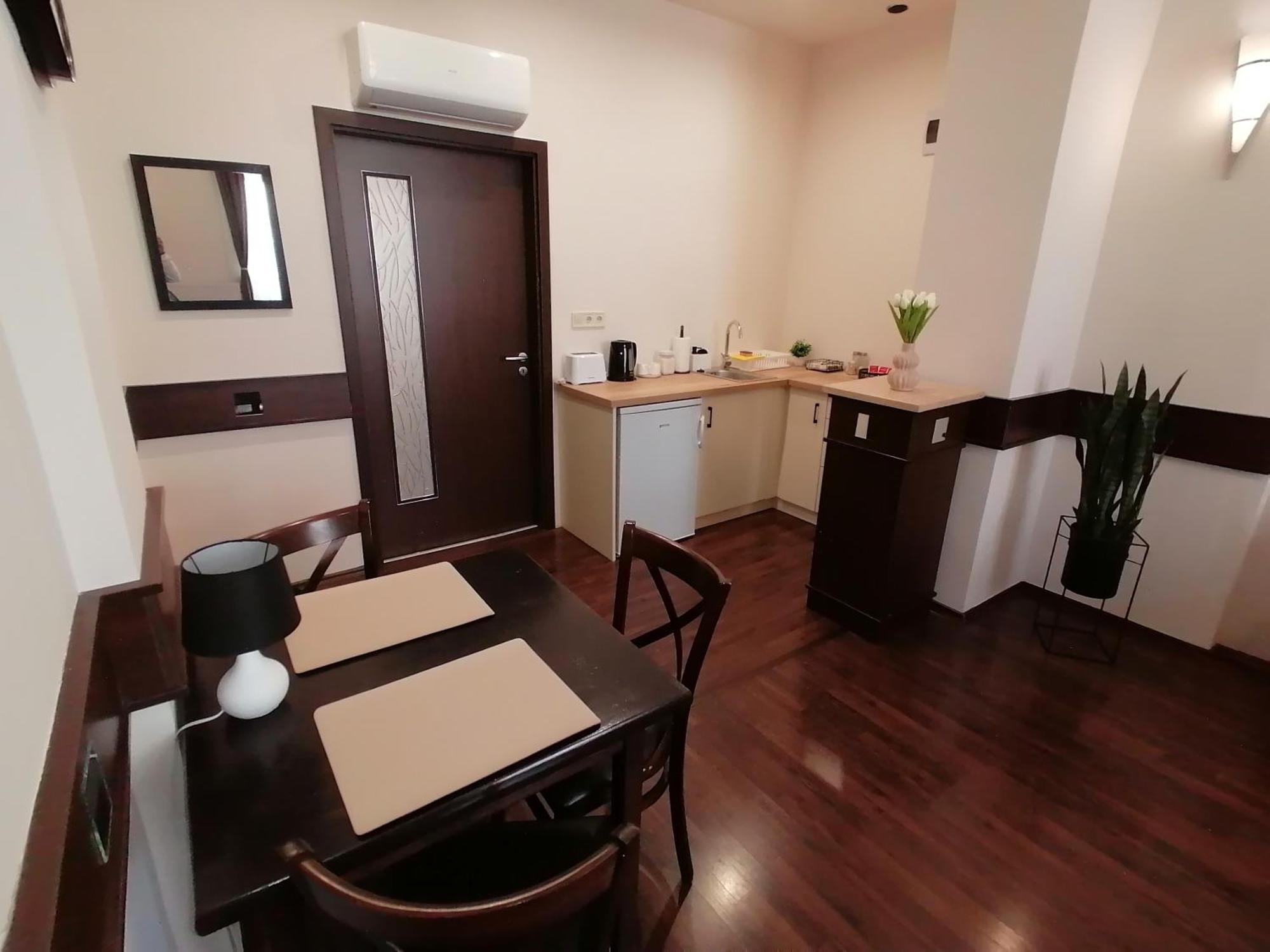Mohacs Korona Apartman Dış mekan fotoğraf